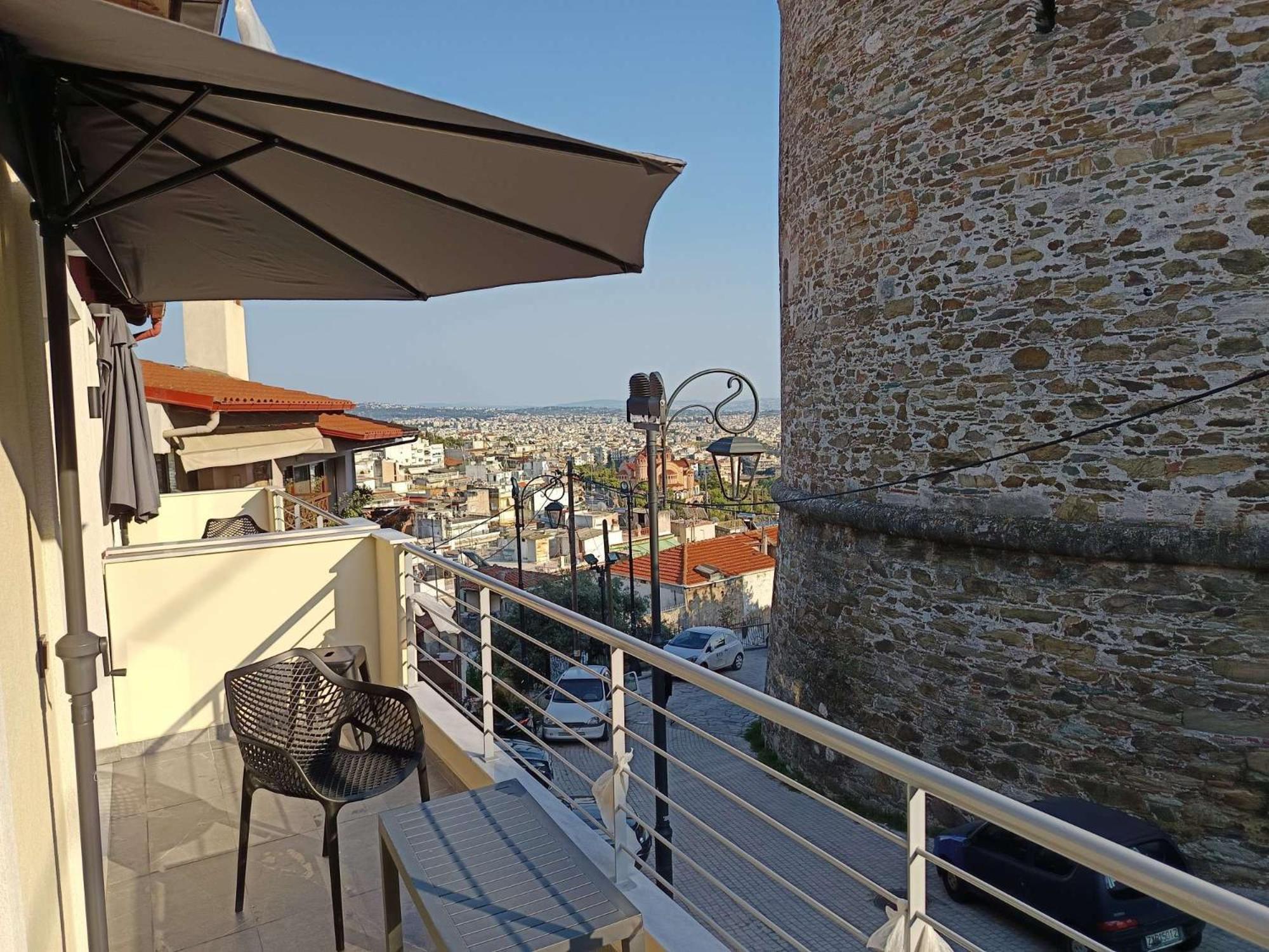 Ferienwohnung Beyond The Castle Thessaloniki Exterior foto