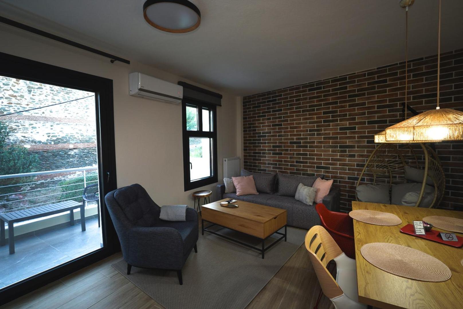Ferienwohnung Beyond The Castle Thessaloniki Exterior foto