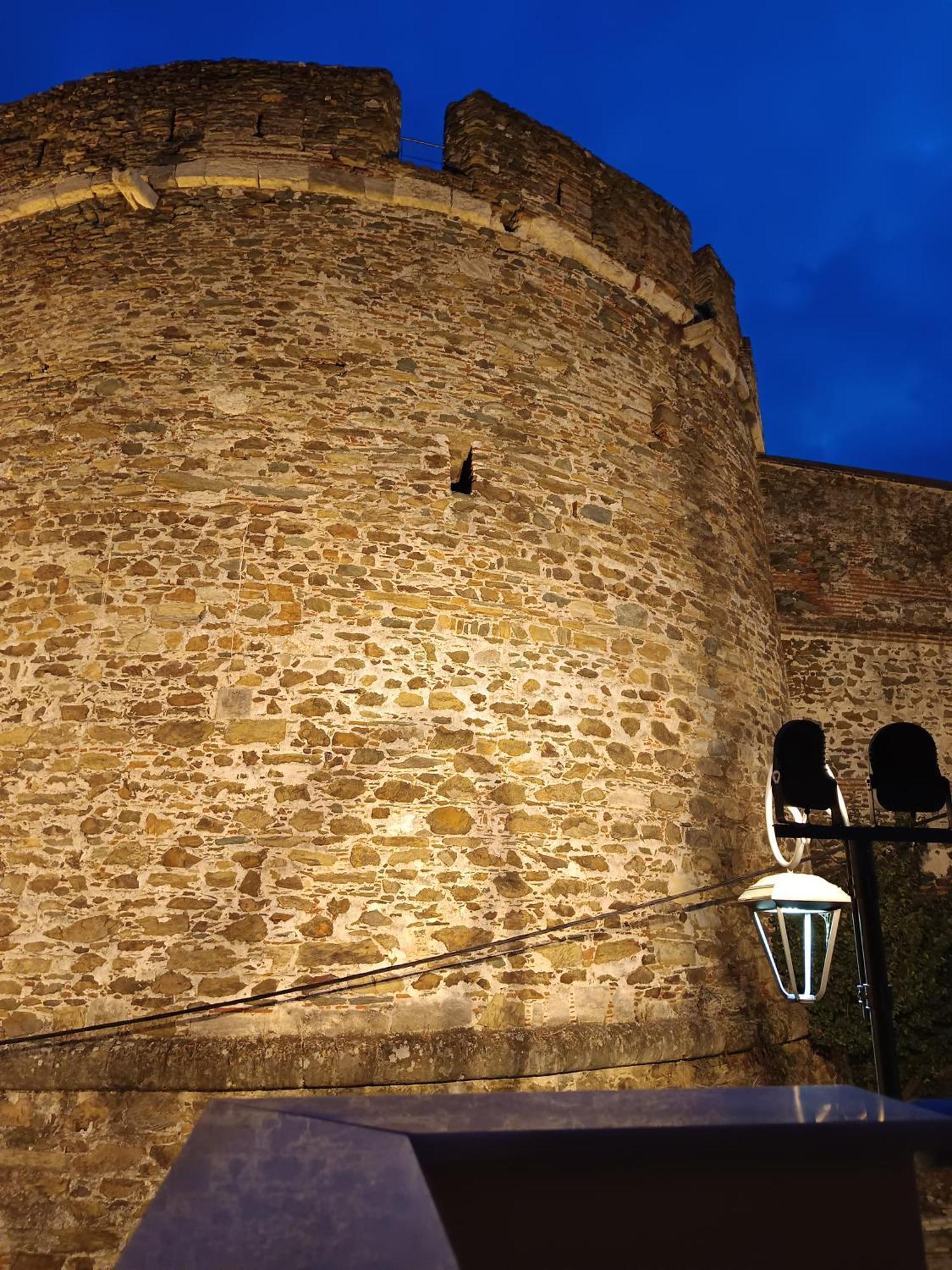 Ferienwohnung Beyond The Castle Thessaloniki Exterior foto